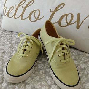 Like New Sperry